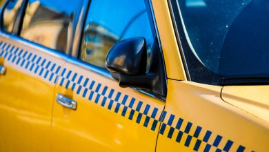 Фото - В Красноярске пьяная пассажирка такси попросила водителя ударить ее по лицу
