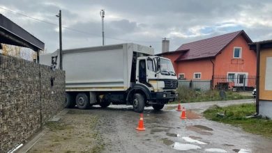Фото - В Калининградской области водитель мусоровоза задавил своего напарника