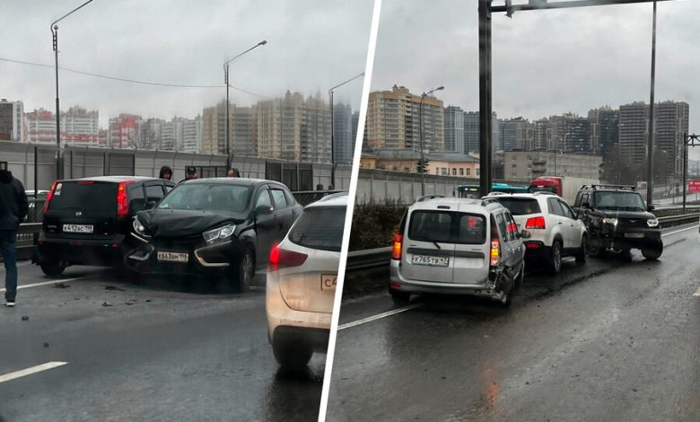 Фото - Массовое ДТП произошло на Московском шоссе в Петербурге