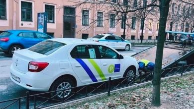 Фото - В Петербурге эвакуировали муниципальный паркон за остановку на месте для инвалидов